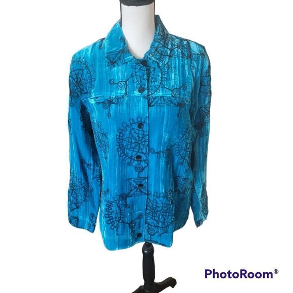Chico's Velvet Button Up Shacket with Black Embroidery. Size 1. - Picture 1 of 5